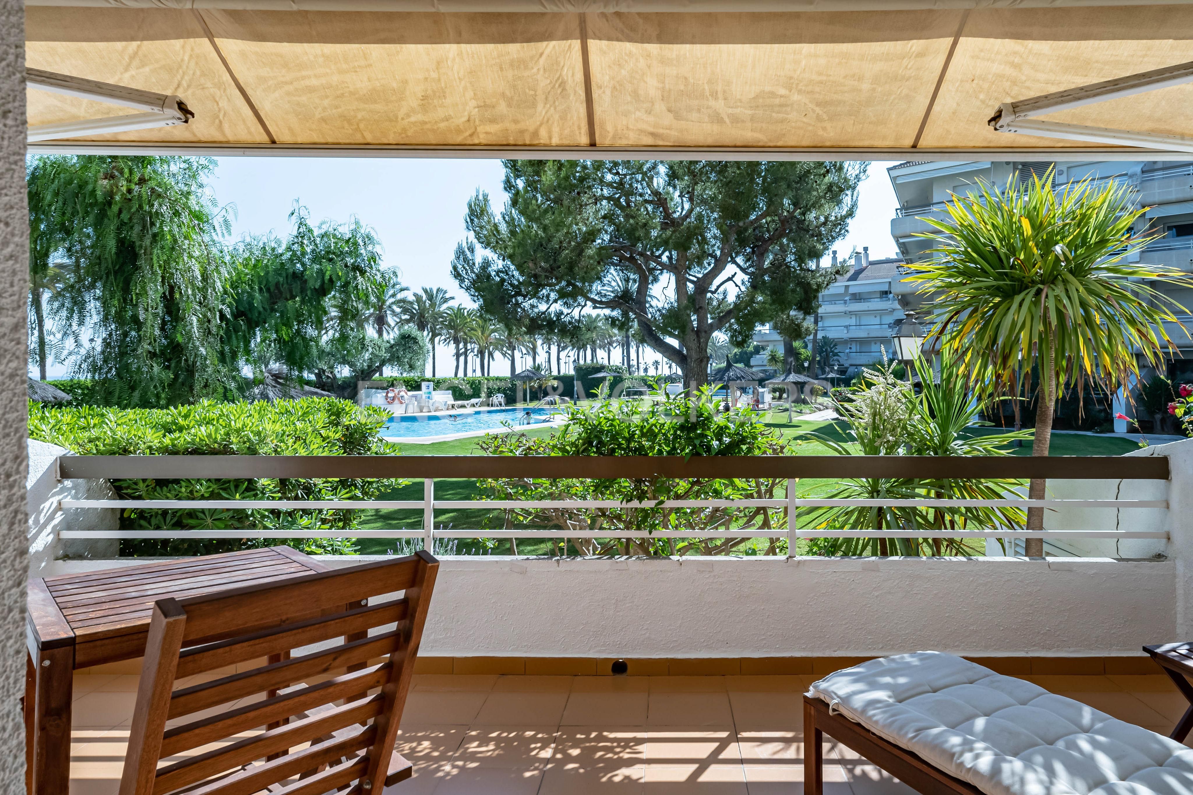 Terrassa de Apartament en venda en Vilanova i la Geltrú amb Aire condicionat, Calefacció i Parquet