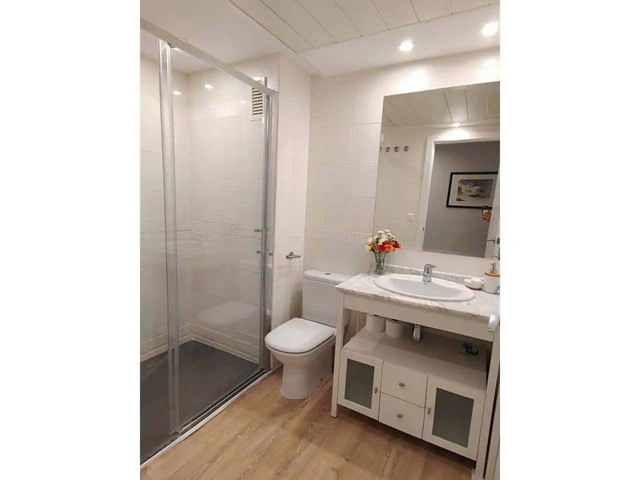 Baño de Piso de alquiler en Valencia con Aire acondicionado, Calefacción y Balcón