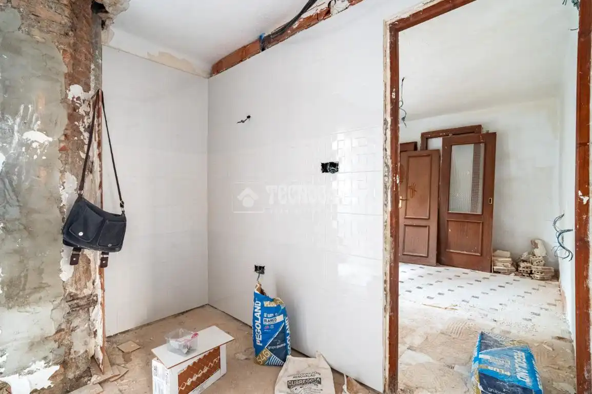 Flat for sale in Granada