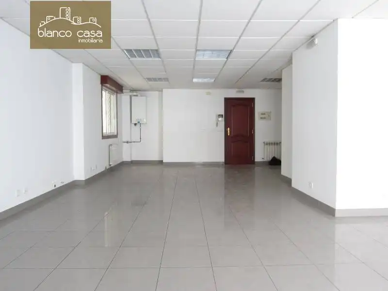 Office space to rent in Carballo
