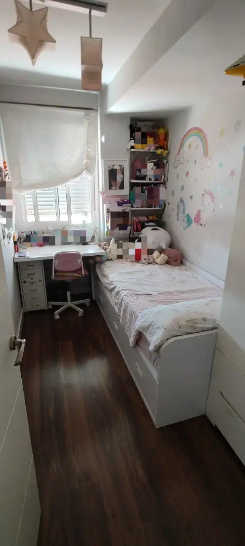Bedroom of Flat for sale in Sevilla  with Air Conditioner and Terrace