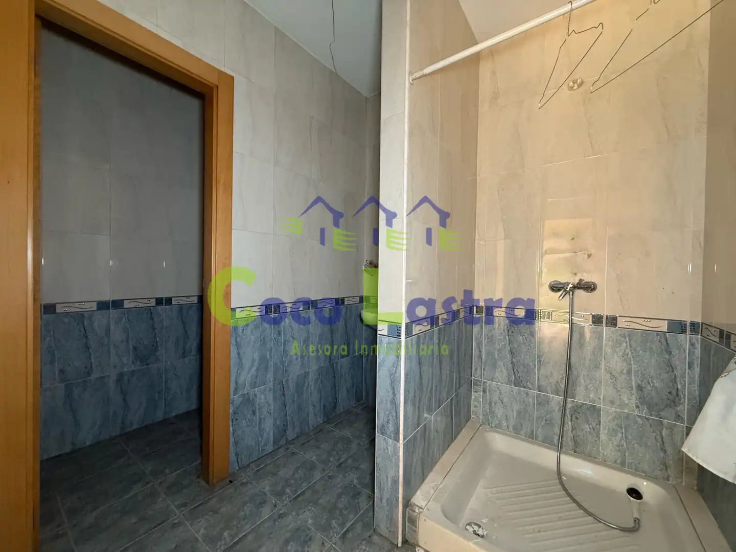 Baño de Local en venta en Salamanca