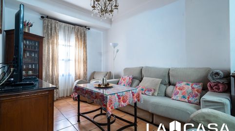 Foto 2 de Casa o chalet en venta en Avenida Andalucia, Centro - Doña Mercedes, Dos Hermanas