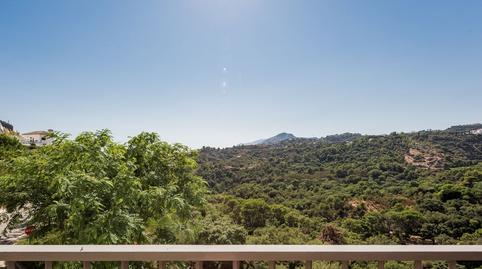 Foto 3 de Apartament en venda a Los Arqueros - Puerto del Almendro, Benahavís