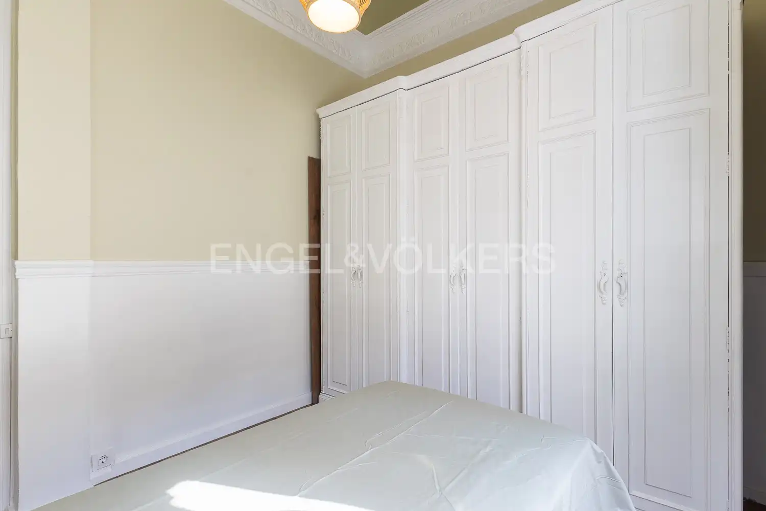 Habitación de Piso de alquiler en Valencia con Aire acondicionado, Calefacción y Parquet