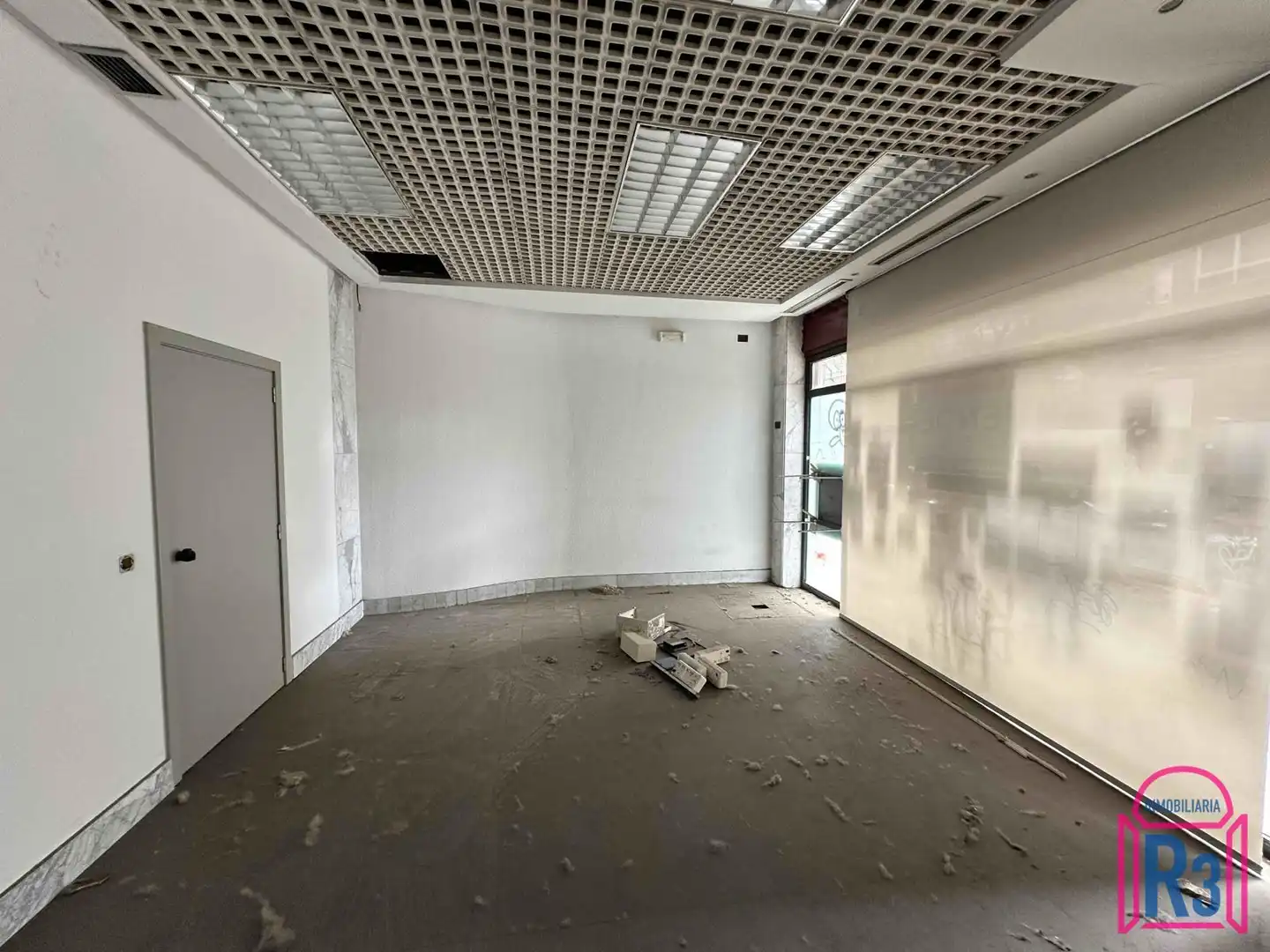 Local comercial en venda a Covadonga, imagen 6