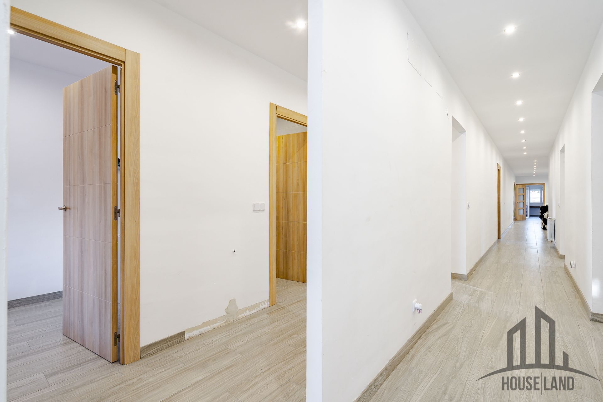 House or chalet for sale in Serracines  with Air Conditioner, Heating and Private garden