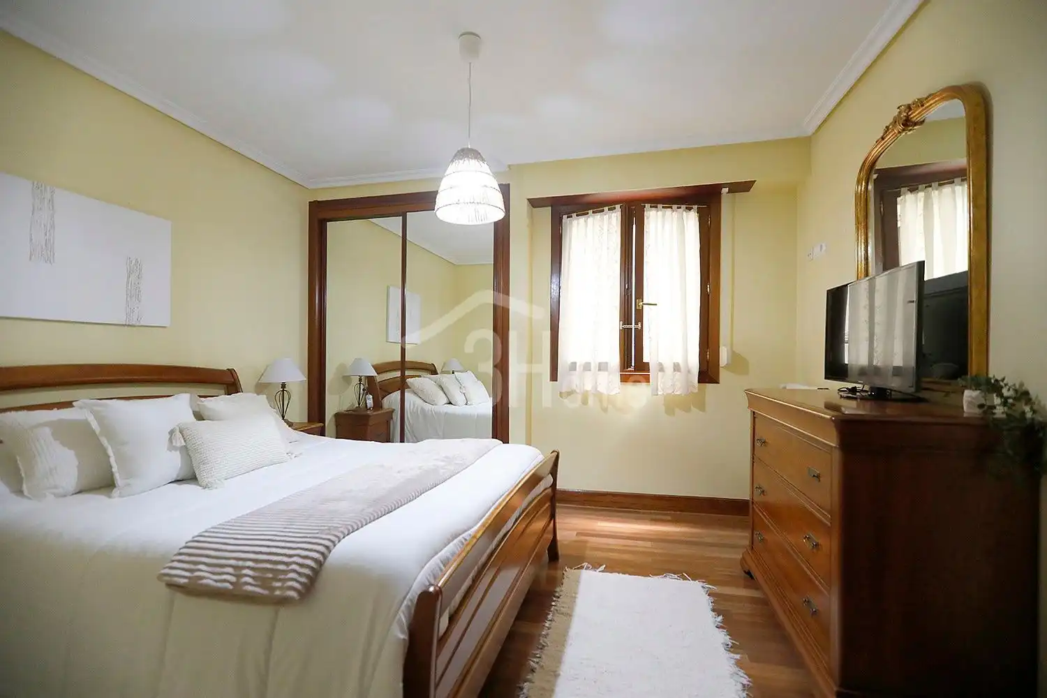 Habitación de Piso en venta en Irun  con Calefacción