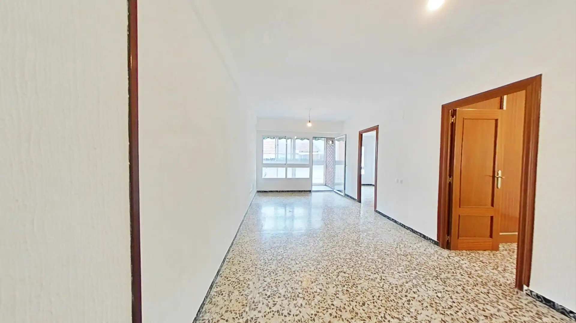 Flat for rent in Carolinas Bajas