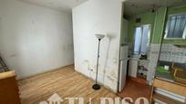 Living room of Flat for sale in  Madrid Capital