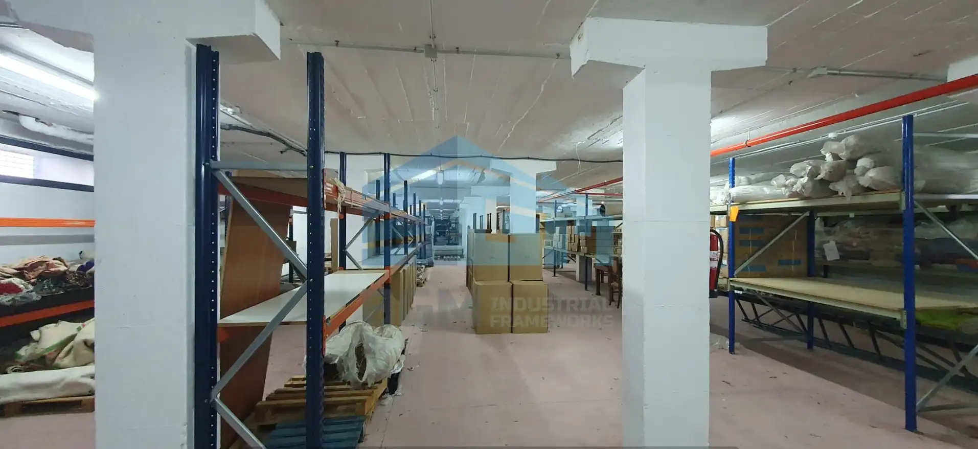 Nave industrial de alquiler en Ribadavia