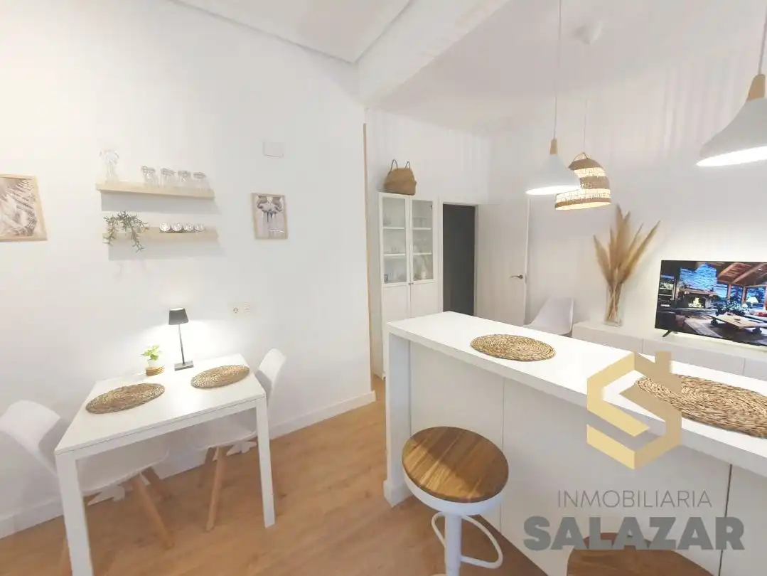 Piso de alquiler en Montaño Etxaldea, Barrio de Uribarri