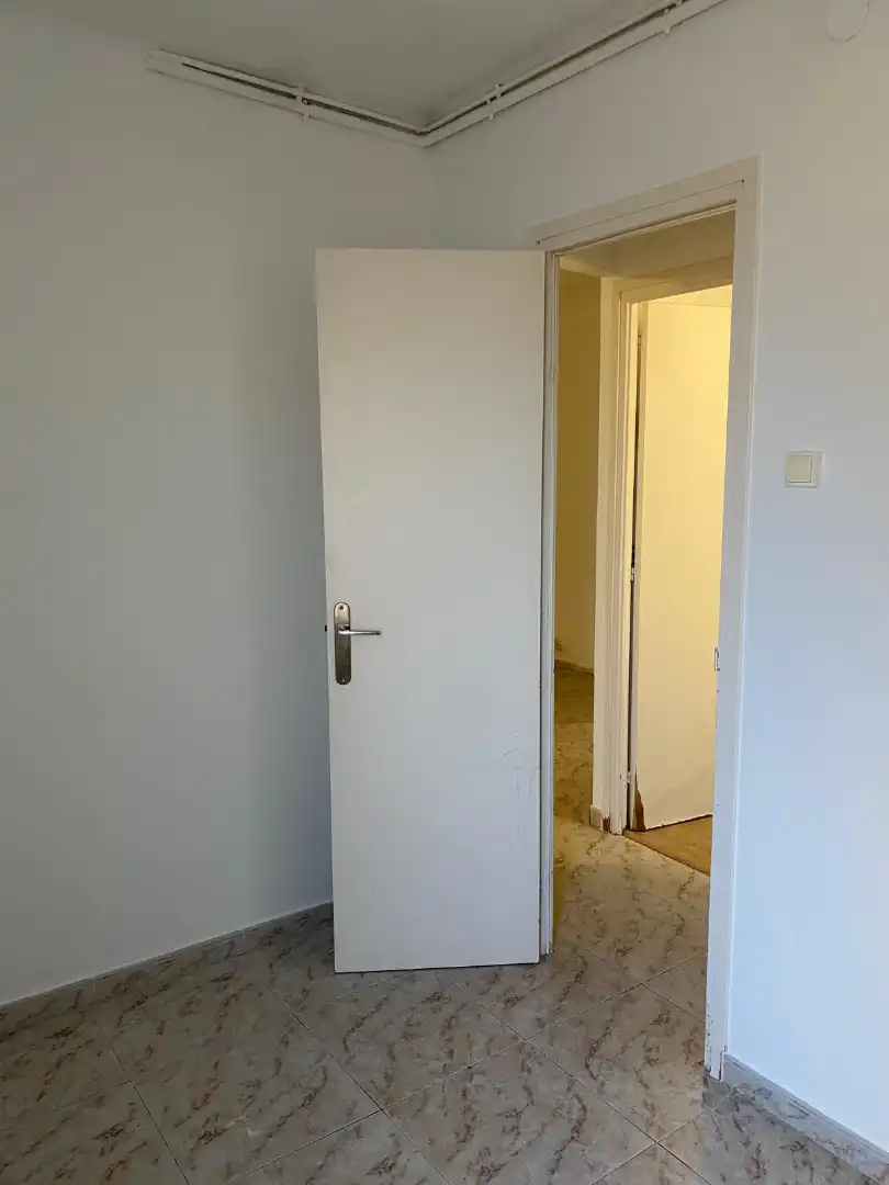 Appartamento con terrazza in vendita a Carrer de la Conca de Tremp, imagen 3