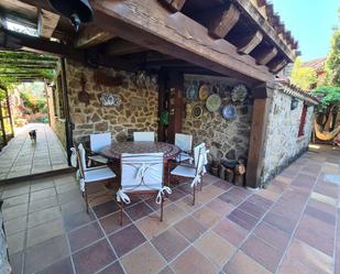 Terrassa de Casa o xalet en venda en Sotosalbos amb Calefacció, Jardí privat i Terrassa