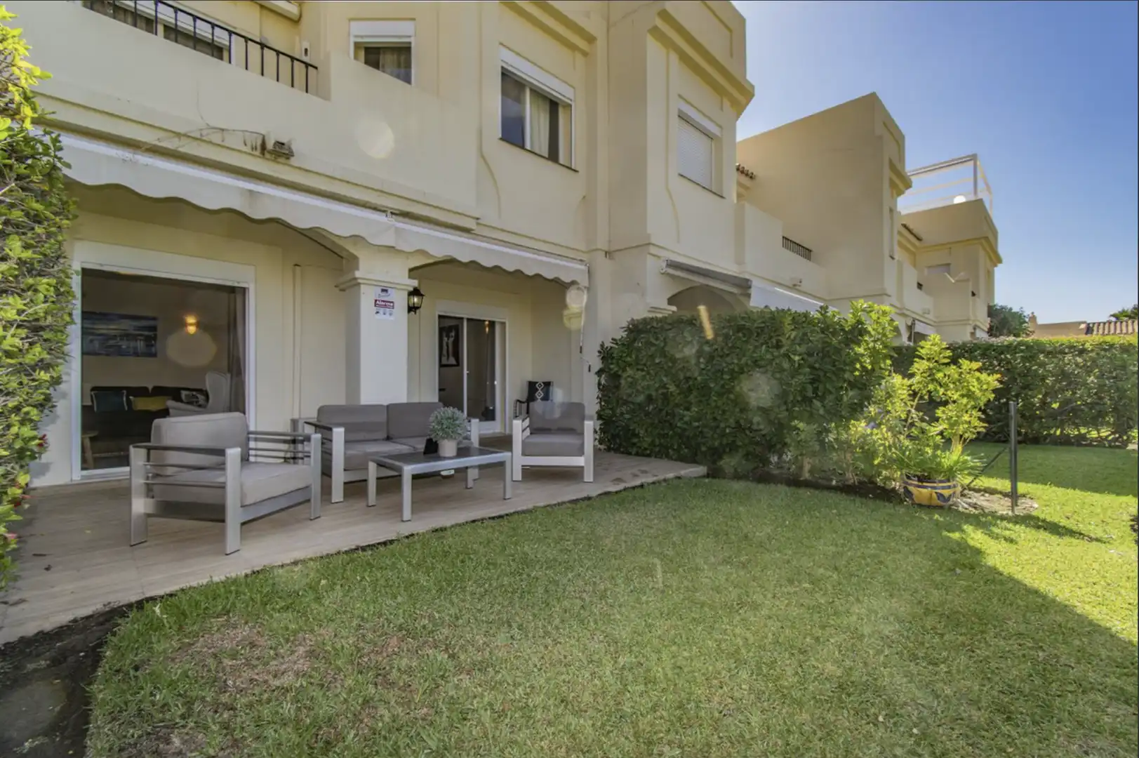 Casa aparellada amb piscina en venda a La Quinta, imagen 19