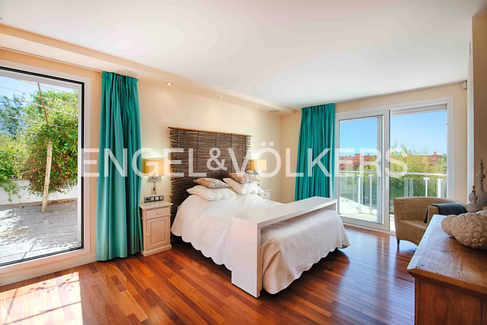 Haus mit Pool zum Verkauf in Carrer Holanda, imagen 52