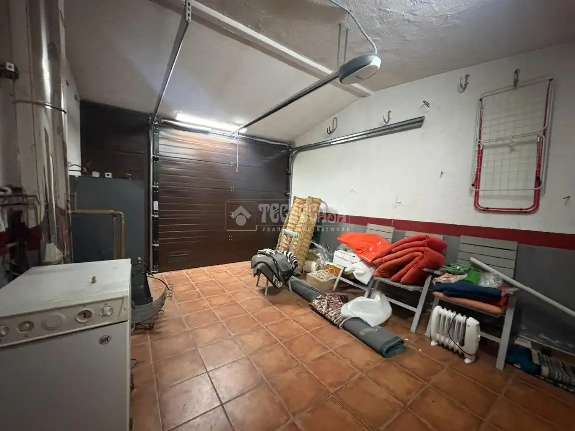 Haus oder Chalet zum Verkauf in El Álamo mit Klimaanlage, Heizung und Privatgarten
