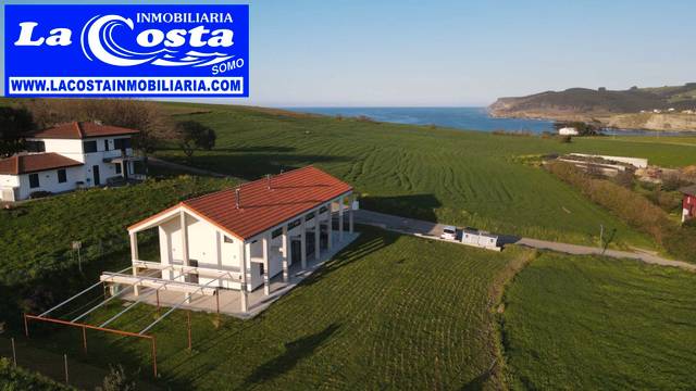 Casa-chalet en Venta en Diseminado Langre en Langre