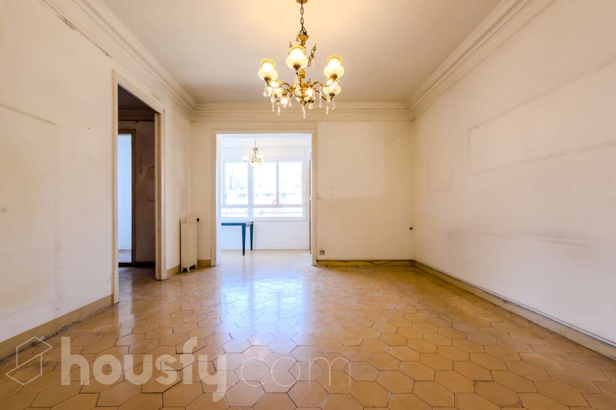 Sala d'estar de Pis en venda en  Barcelona Capital amb Aire condicionat, Calefacció i Moblat