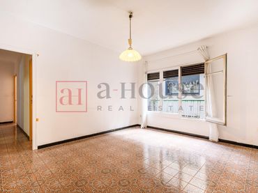 Wohnung mit Aufzug zum Verkauf in Carrer de Sors