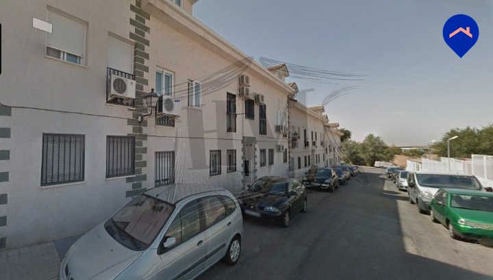 Vista exterior de Dúplex en venda en Torres de la Alameda amb Calefacció, Parquet i Terrassa