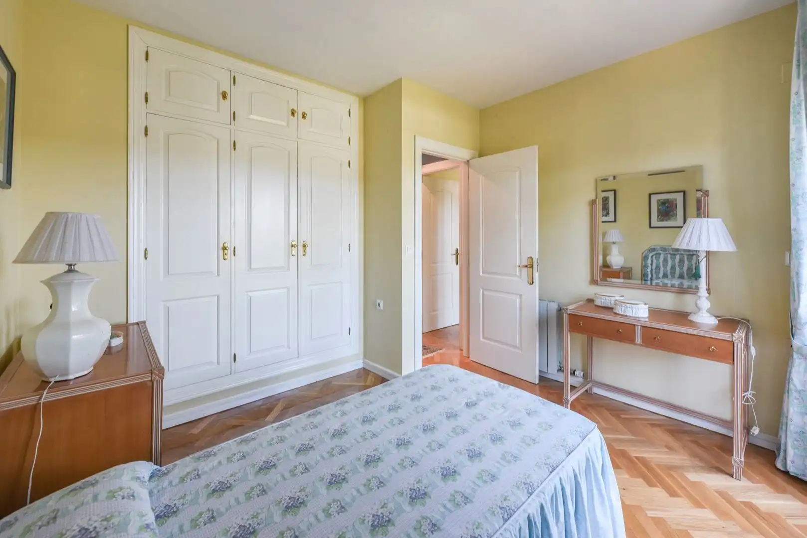 Habitación de Casa o chalet en venta en Tordesillas con Calefacción, Jardín privado y Parquet