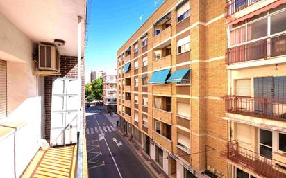 Vista exterior de Pis en venda en  Murcia Capital amb Aire condicionat i Balcó