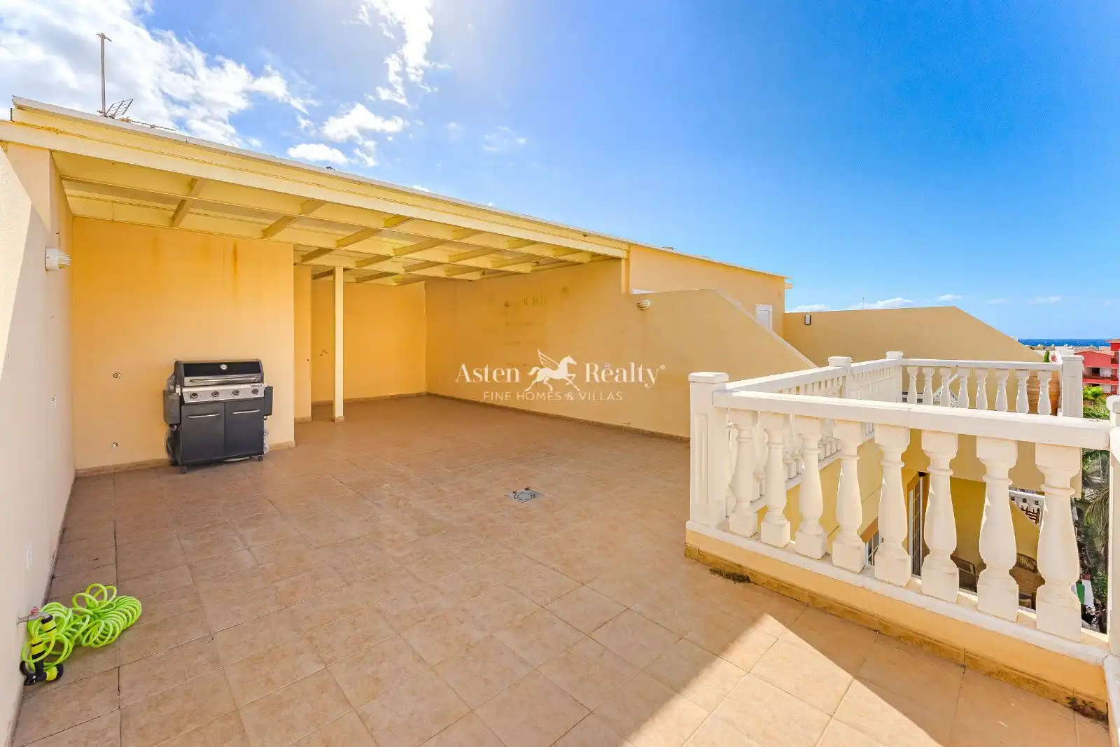 Ático con piscina en venta en Jilguero, imagen 14