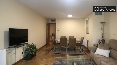 Foto 5 de Habitación en Pinar del Rey, Madrid Capital