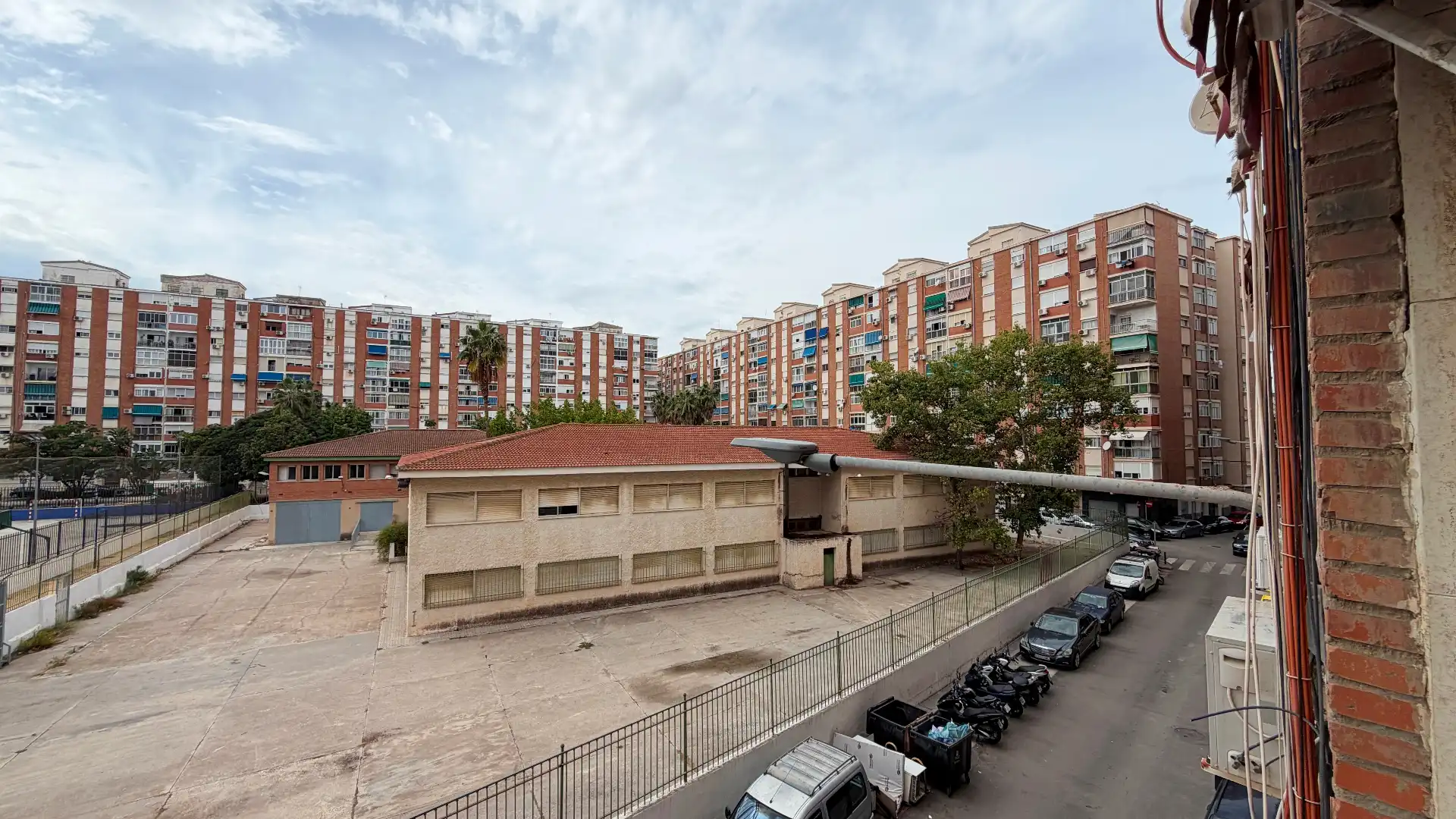 Vista exterior de Pis en venda en Carretera de Cádiz
