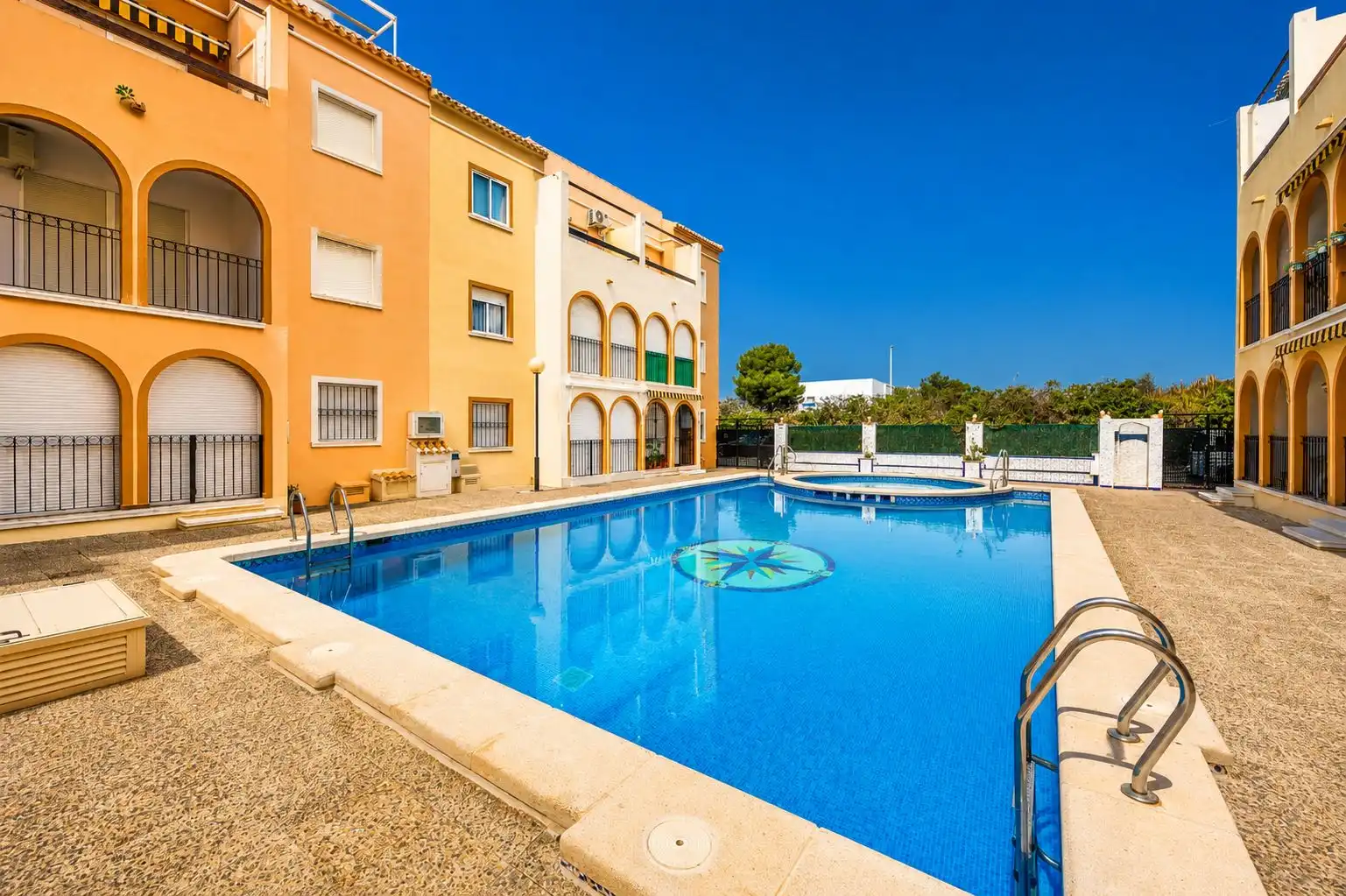 Bungalow with pool for sale in Calle Ramón Rubial Cavias, imagen 24