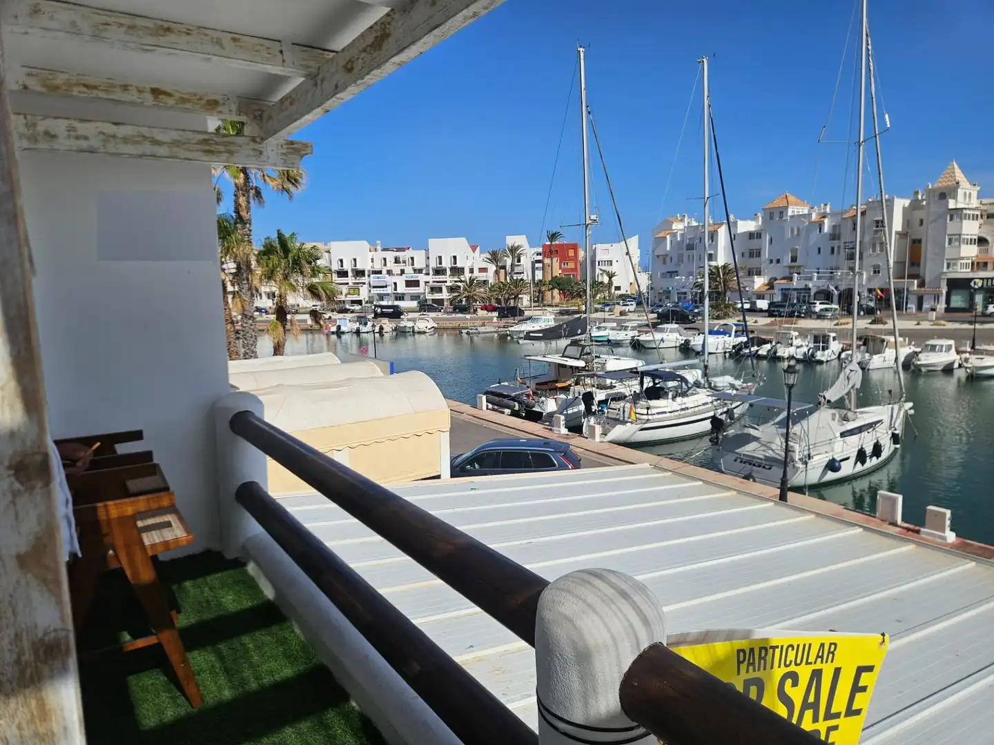 Wohnungen zum Verkauf in El Ejido mit Klimaanlage, Terrasse und Abstellraum