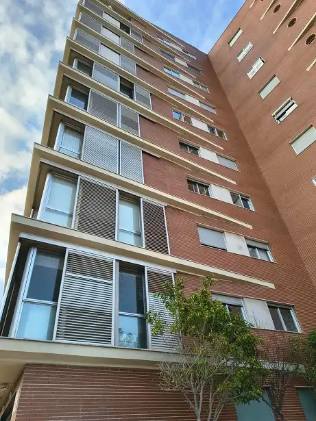 Vista exterior de Pis en venda en Castellón de la Plana / Castelló de la Plana amb Balcó