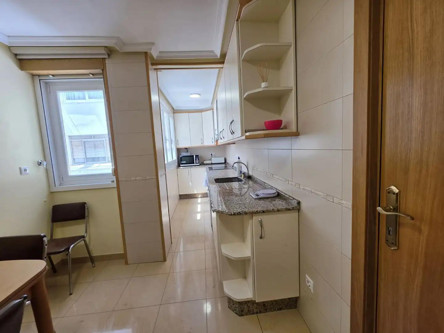 Cocina de Piso para compartir en Agra del Orzán - Ventorrillo