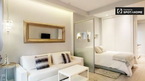 Foto 3 von Zimmer in Cortes - Huertas, Madrid Capital