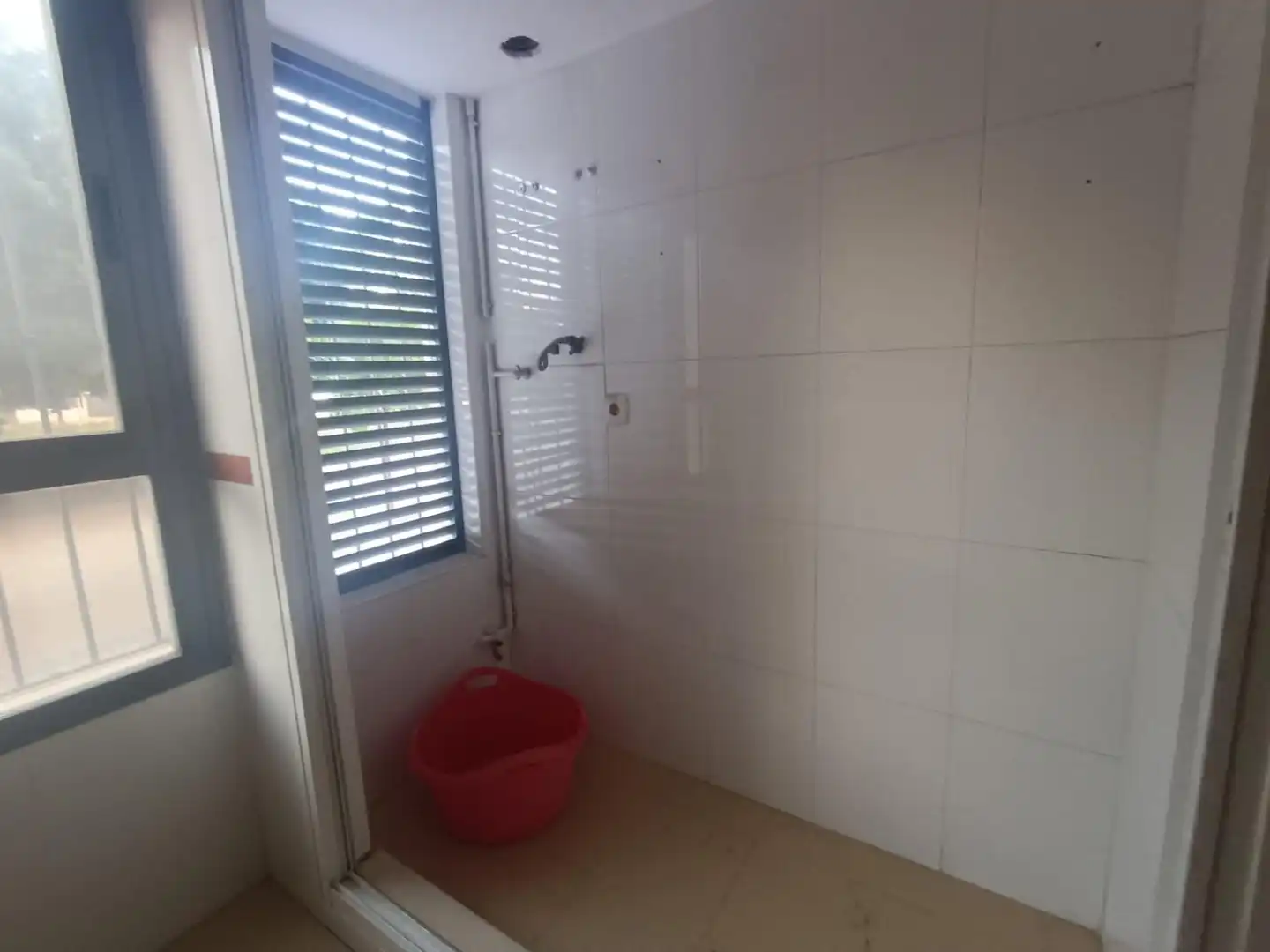 Bany de Pis en venda en Valencia amb Alarma