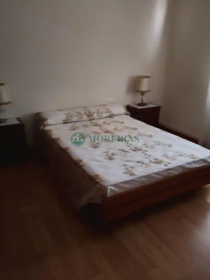 Habitación de Piso en venta en Ourense Capital  con Calefacción y Terraza