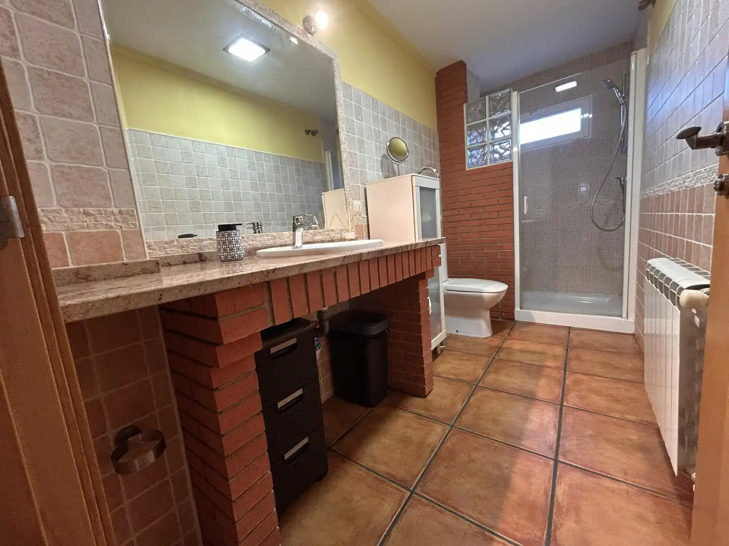 Bathroom of Houses for sale in Poio  with Heating, Terrace and Furnished