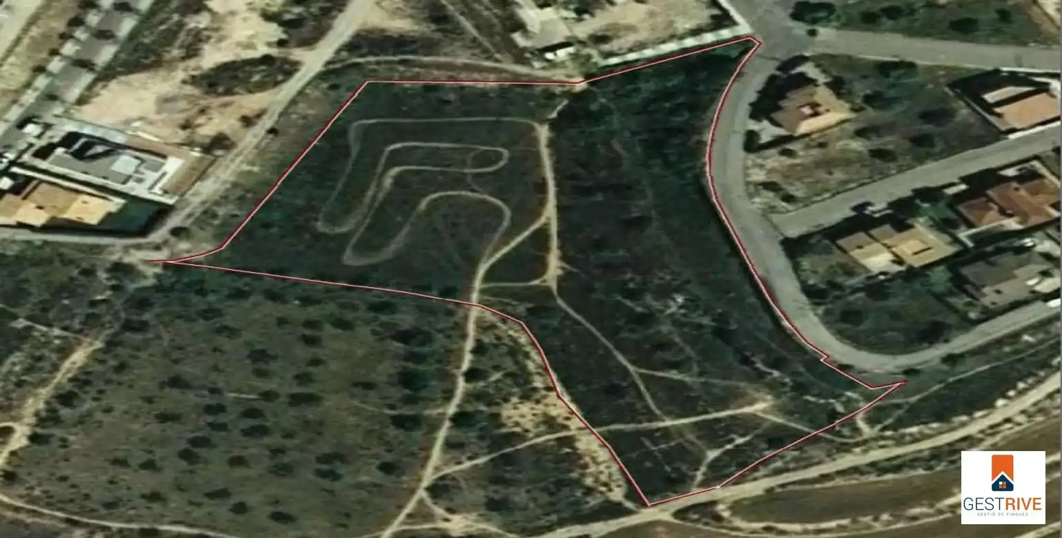 Terreno rústico en venta en Avinguda Camí de les Forques 18, imagen 2