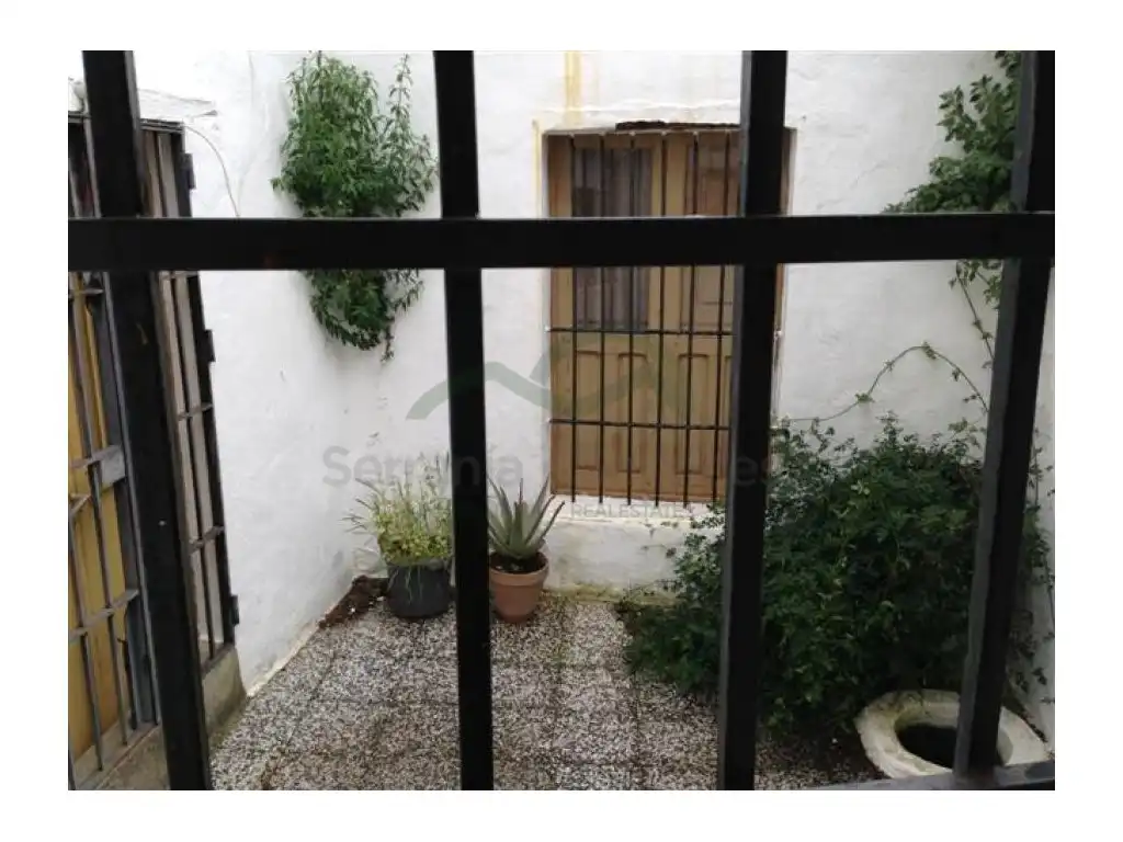 Casa o xalet en venda en Atajate