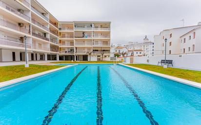 Swimming pool of Flat for sale in Roda de Berà  with Heating, Private garden and Terrace