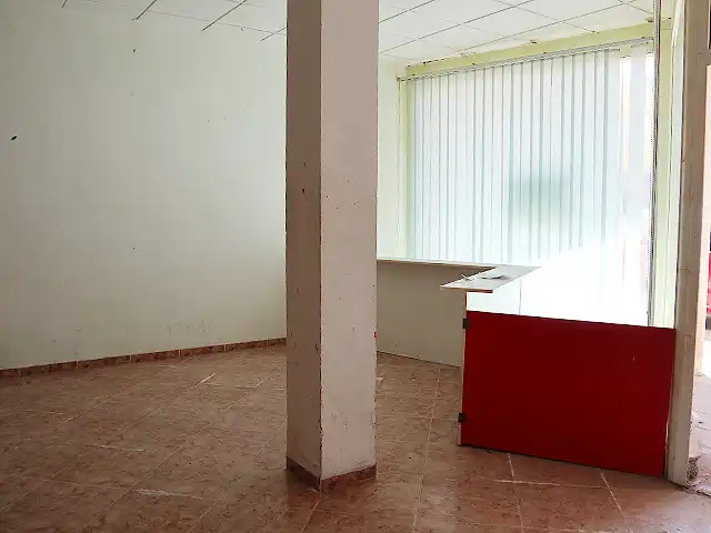 Business premises for sale in Recinte Festiu, imagen 8