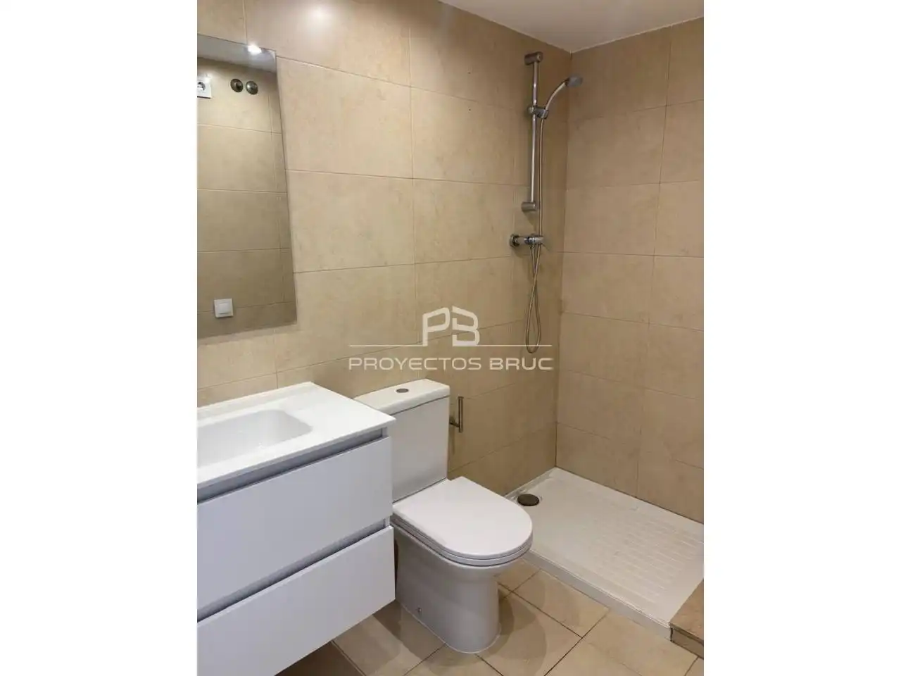 Bathroom of Flat for sale in Igualada  with Air Conditioner, Parquet flooring and Terrace