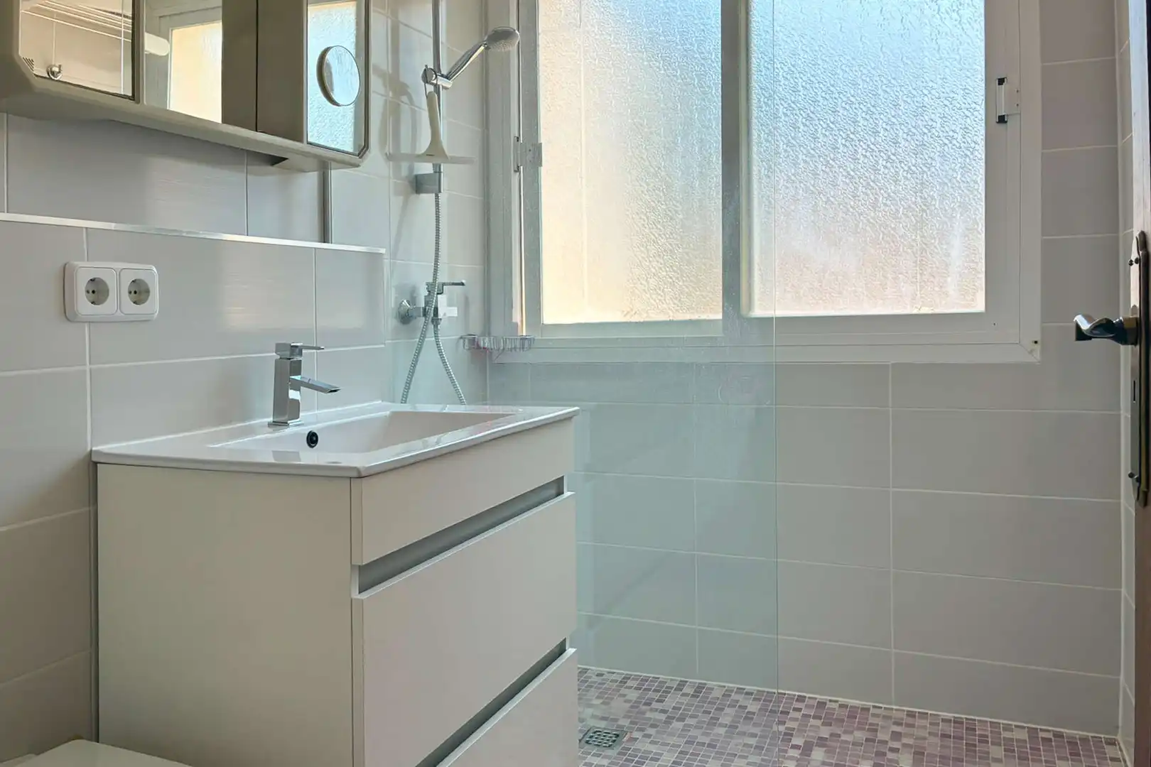 Bathroom of Detached homes for rent in Capdepera  with Air Conditioner, Terrace and Furnished