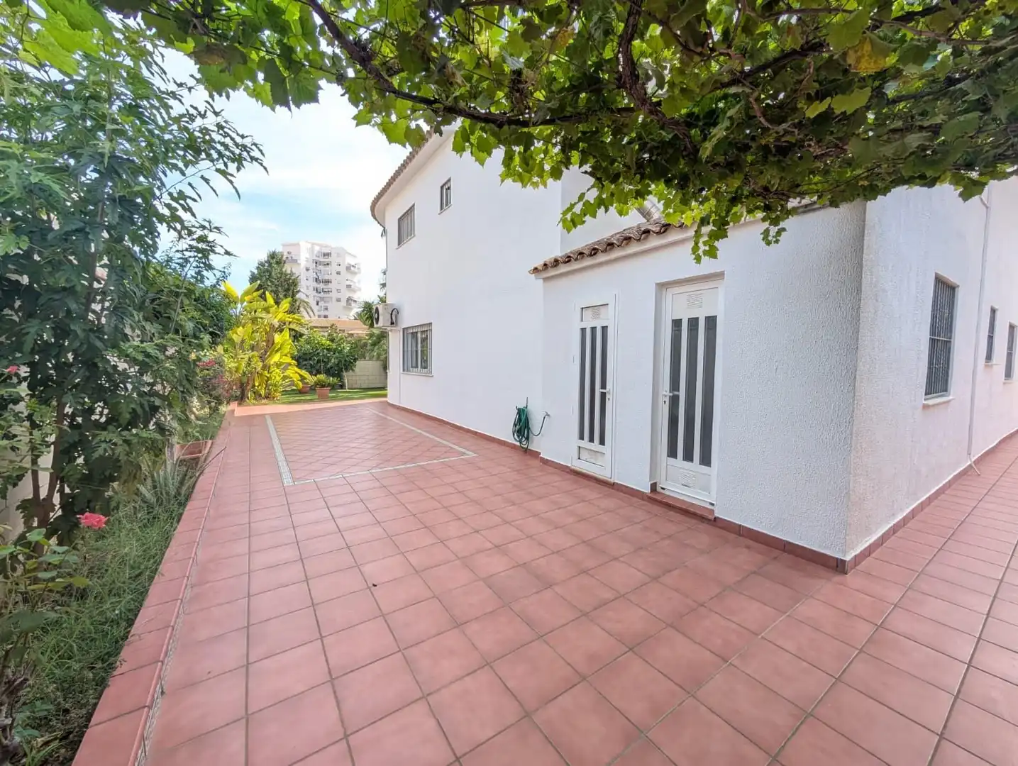 Garten von Haus oder Chalet zum Verkauf in Gandia mit Heizung, Privatgarten und Terrasse
