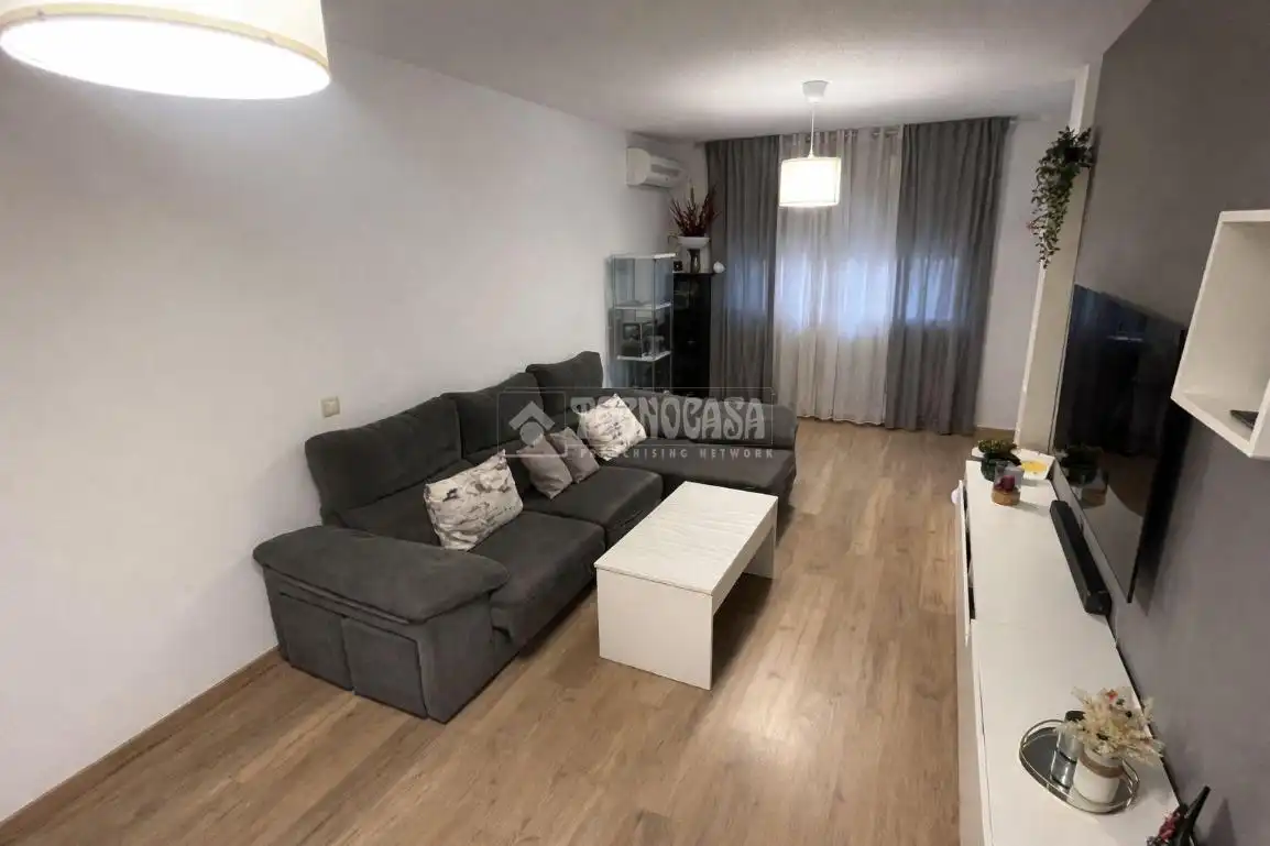 Sala de estar de Piso en venta en Pinto con Calefacción y Terraza