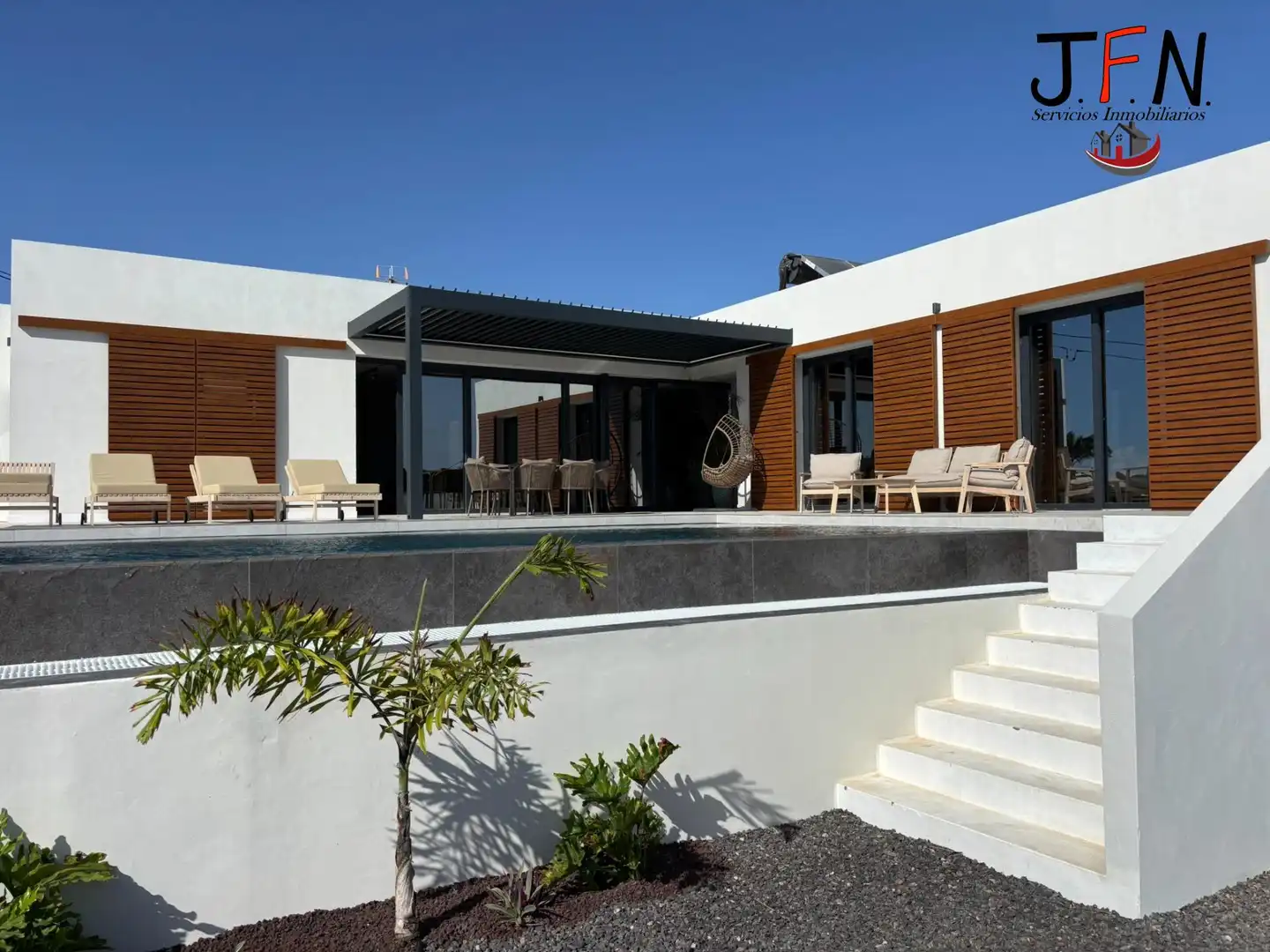 Villa avec piscine à vendre à Calle Pedro Méndez Fajardo