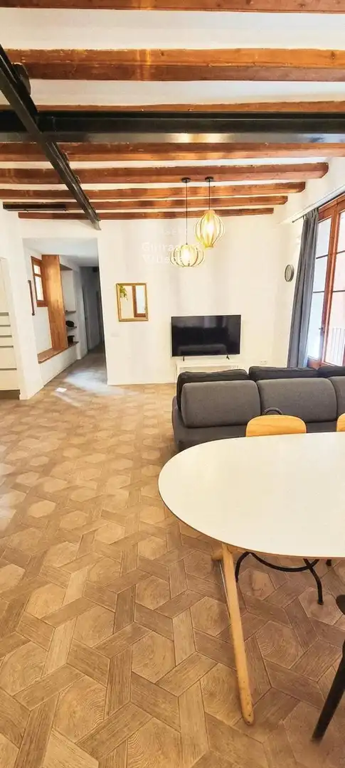 Sala d'estar de Pis en venda en Barcelona amb Aire condicionat, Terrassa i Moblat