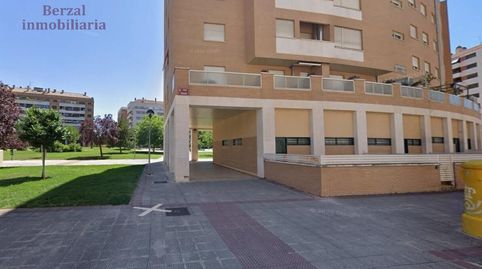 Foto 2 de Garaje de alquiler en Calle Parque Lirios, Los Lirios, Logroño