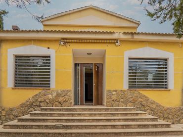 Chalet con piscina en venta en Campo de Murcia